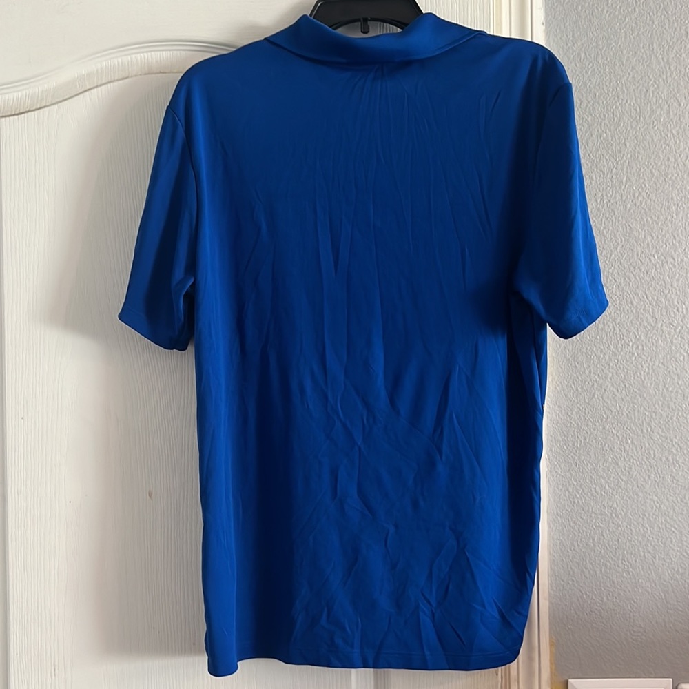 Boys Medium dry fit Adidas shirt - Picture 4 of 4